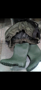 Hunting & Fishing Chest Waders – Waterproof Rubber Boot Waders